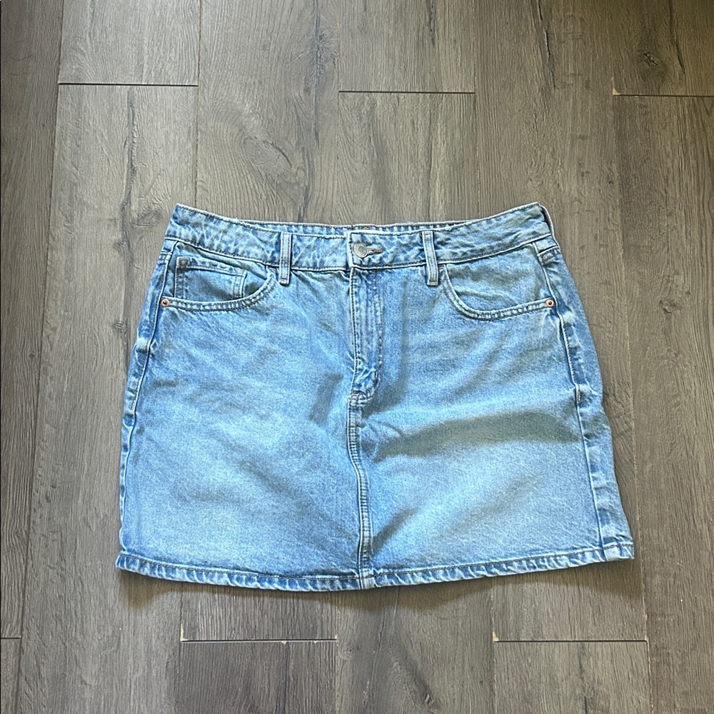 Dynamite Light Blue Denim Skirt